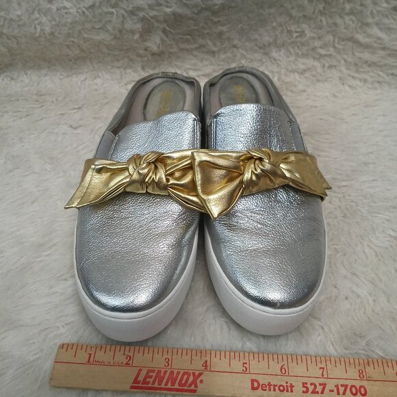 Michael Kors Women's Leather Metallic Gold Bow Slipon Platform US 8.5M - Picture 2 of 8
